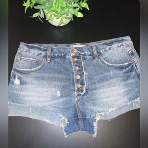 Free People Runaway Jillian Denim Blue Shorts Size 30 GUC